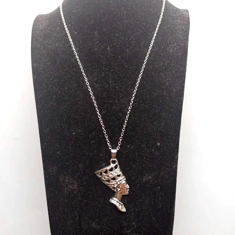 

Egyptian Queen Nefertiti Pendant Necklace for Women Fashion Cross Link Chain Jewelry Gold Charm African Gift Wholesale Vintage
