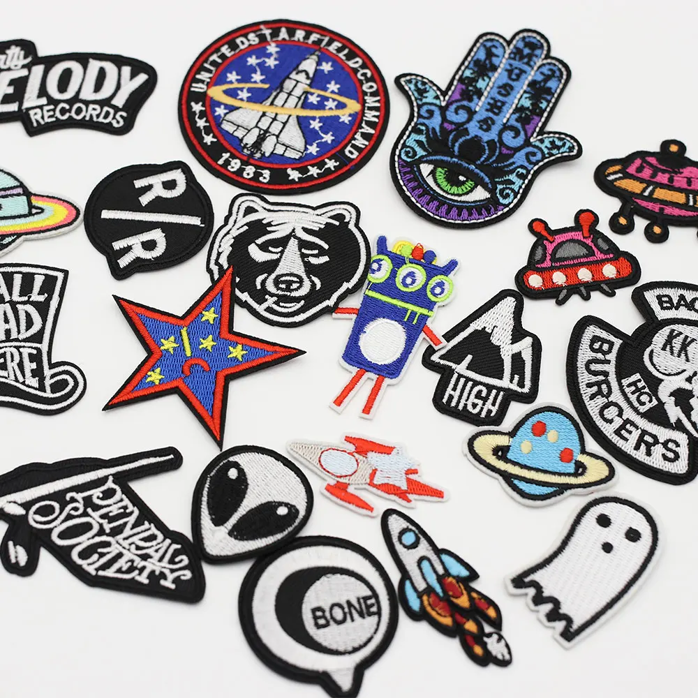 

Rocket Ship Badge Clothing Embroidery Decal DIY Sewing Decoration Ironing Patch T-Shirt Stripe Clothing Sticker