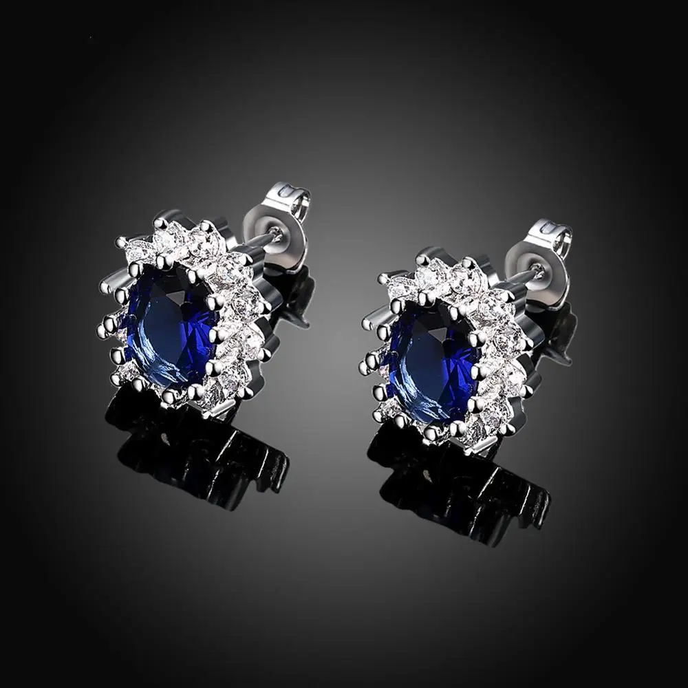 Женские серьги гвоздики из серебра 925 пробы с натуральным