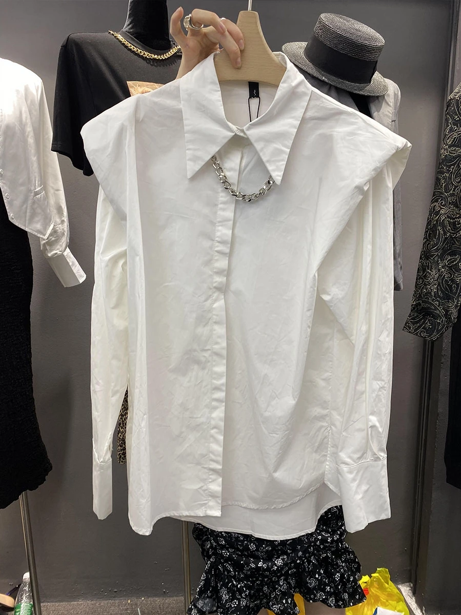 

2021 Women's New Spring Loose Trend Padded Shoulder Chain Decoration Slimming Simple t-shirt Top Female Fashion Blouses