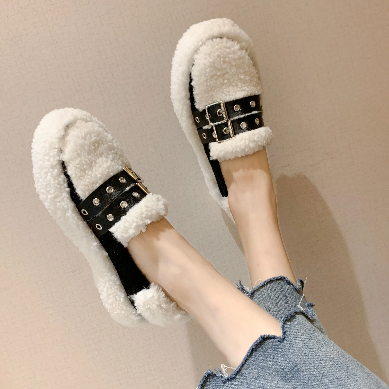 

Female Warm Lazy shoes Pedal Casual Shallow Mouth Women's Shoes Warm Shoes Women Fashion Peas Shoes zapatos mujer U16-40