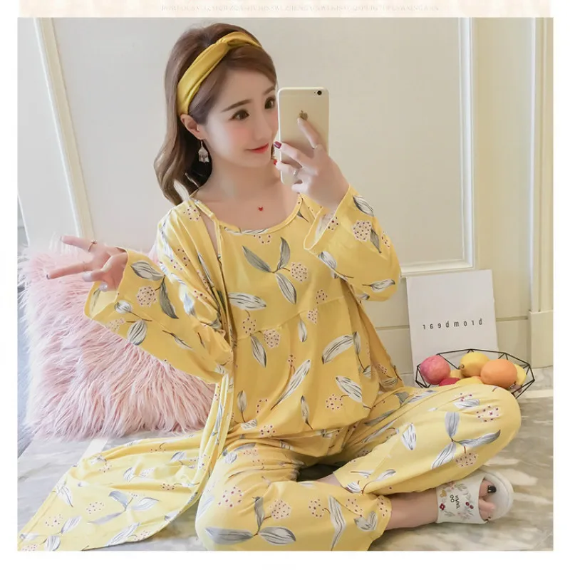 

Three-piece Home Service Suit New Pyjamas Women Spring and Autumn Long-sleeved Sweet Sexy Suspenders Pajamas for Women Robe Sets