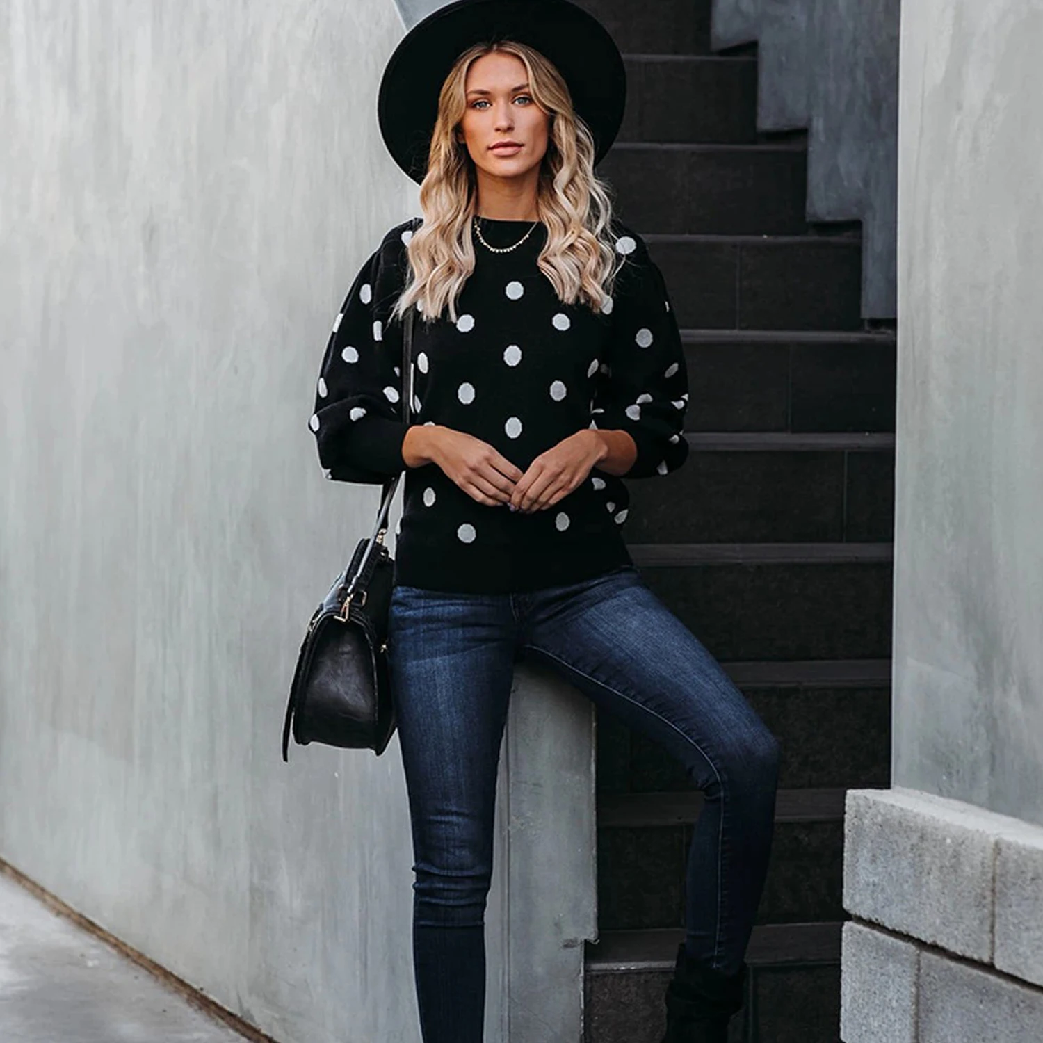 

TRODEAM Fashion Polka Dot Long Sleeve Sweaters Oversized Pullovers Women Winter O-Neck Loose Long Sweaters Street wear Warm 2021