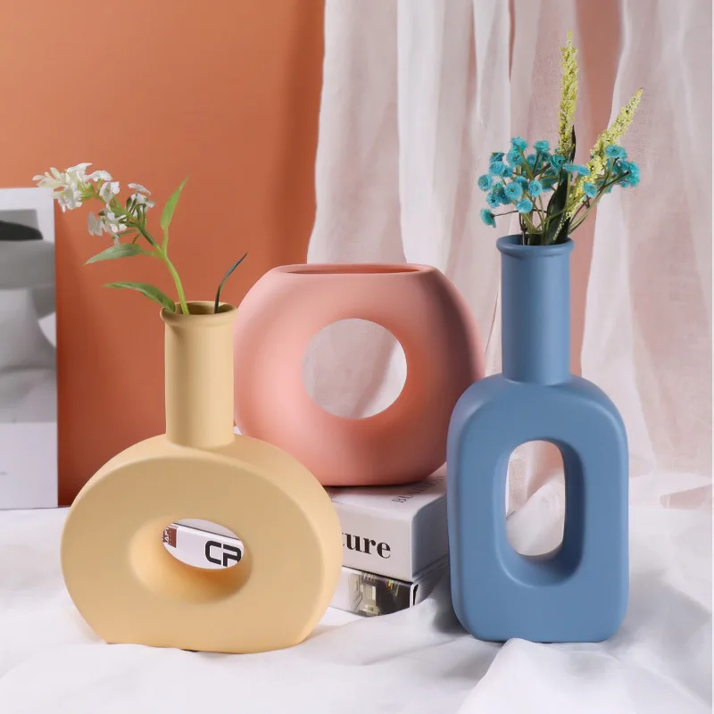 

Vase Decoration Nordic Ceramic Vase Morandi Matte Luxury Decoration Salon Tabletop Flower Pot for Living Room Home Decor Vases