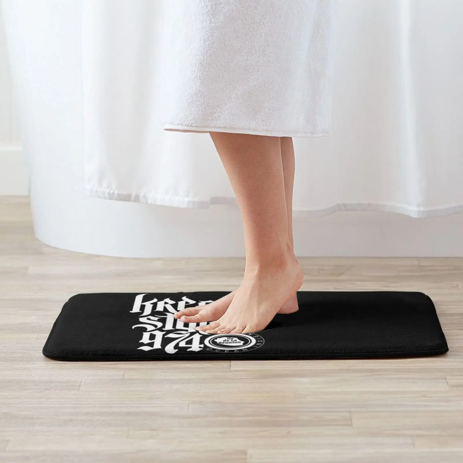 Белая искусственная подстилка в стиле креола коврик мягкая с логотипом 974 креол