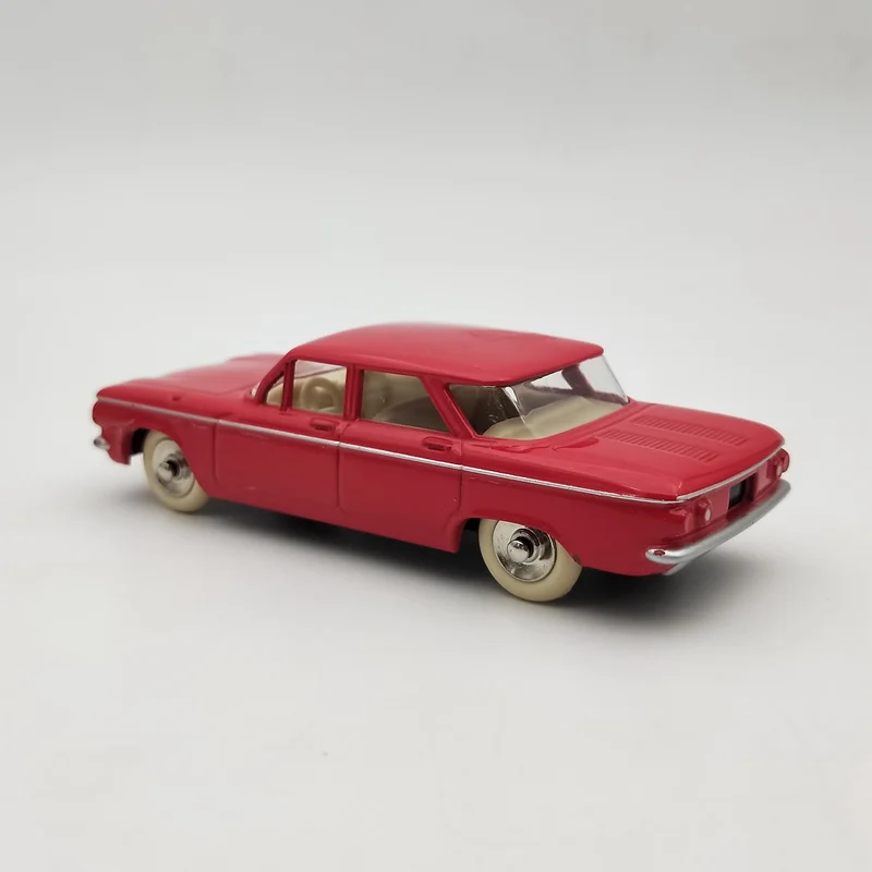1:43 DeAgostini Dinky Toys 552 Chevrolet Corvair литые модели ограниченный выпуск коллекционные