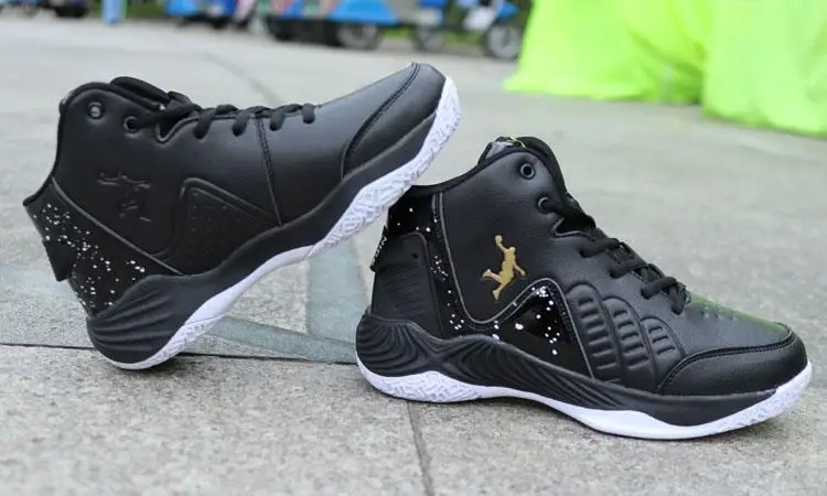 Мужские высокие баскетбольные кроссовки jordans мужские амортизирующие легкие баскетбольные кроссовки противоскользящая дышащая уличная белая спортивная обувь