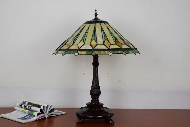 Витражная настольная лампа Tiffany для гостиной, столовой, спальни, большая настольная лампа в европейском стиле, цветная стеклянная лампа