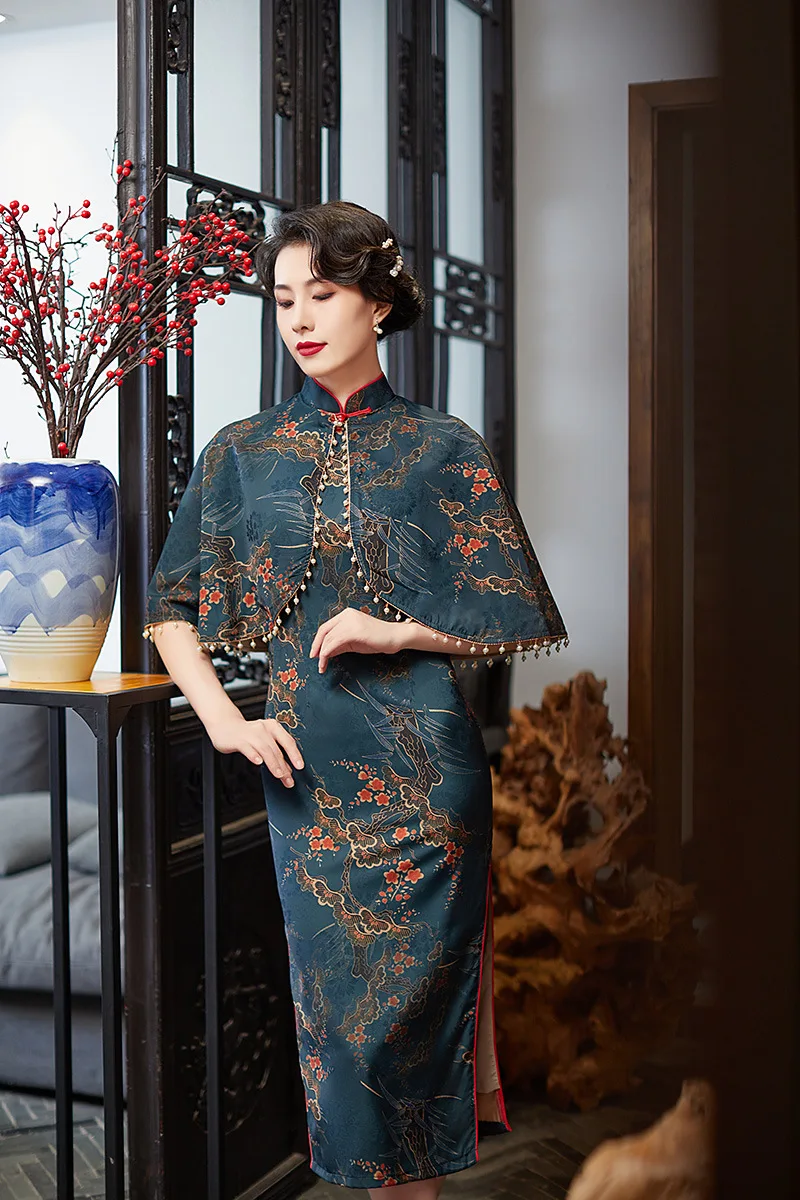 

Женское атласное платье-Ципао с шалью, винтажное китайское платье большого размера 4XL с принтом, элегантное платье в китайском стиле с ворот...