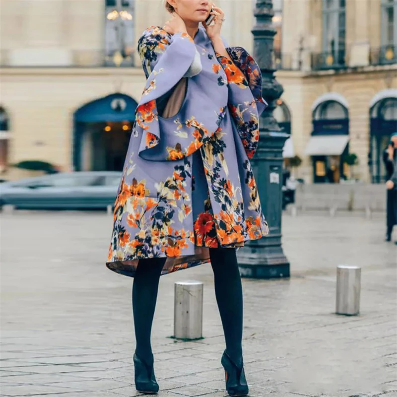 

2021 Women Autumn Fashion Print Windbreaker Jackets Coats Female Tops Ladies Coat Outerwear Casual Flared Sleeves Loose Hem