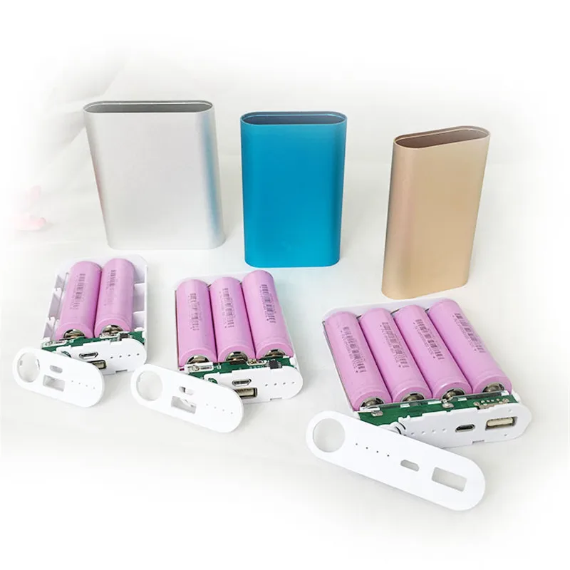 Внешний аккумулятор на 11200 мА · ч с 4 USB портами 18650 ч| |