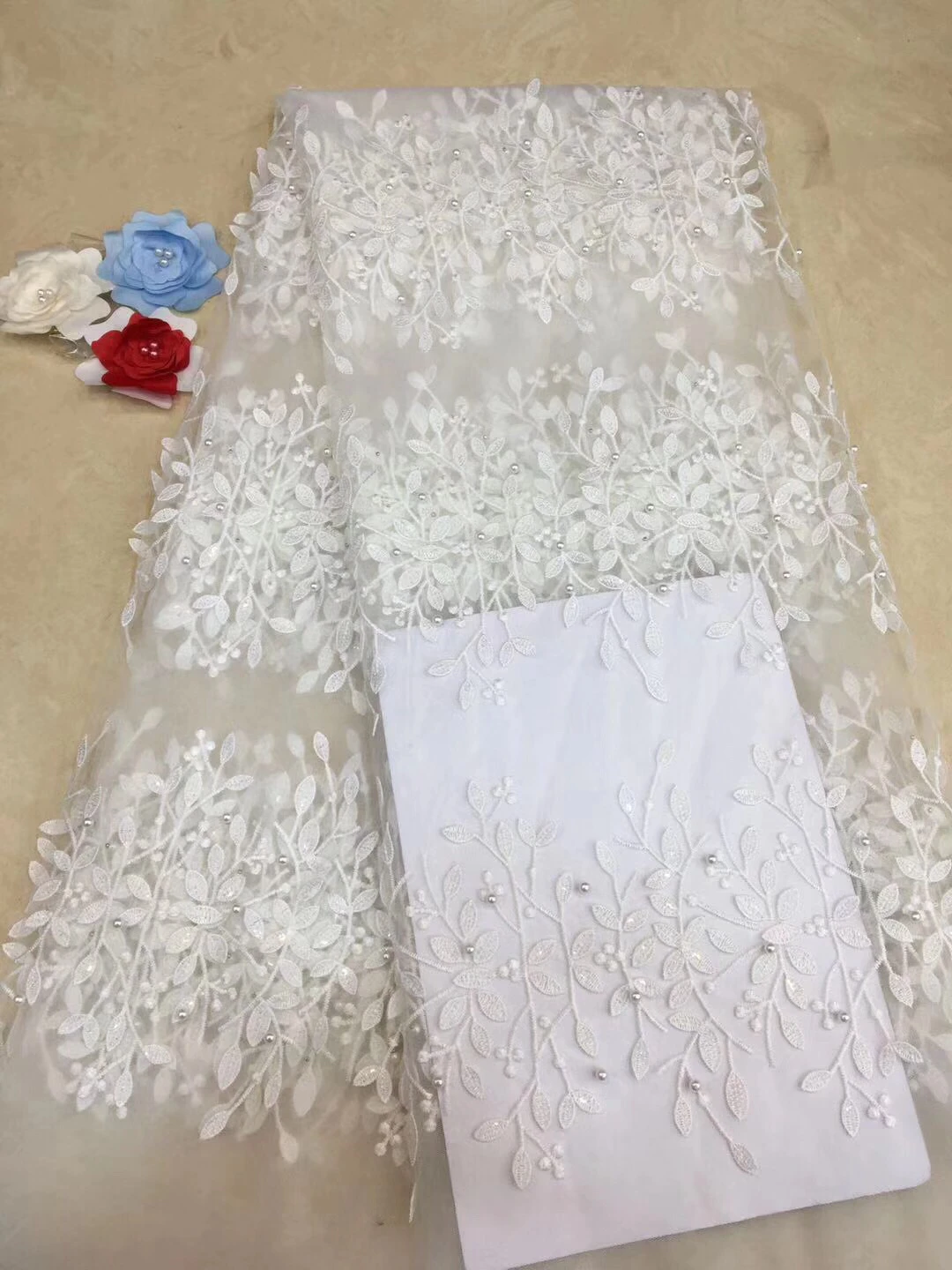 Современные белые розовые тюлевые кружевные ткани высококачественные