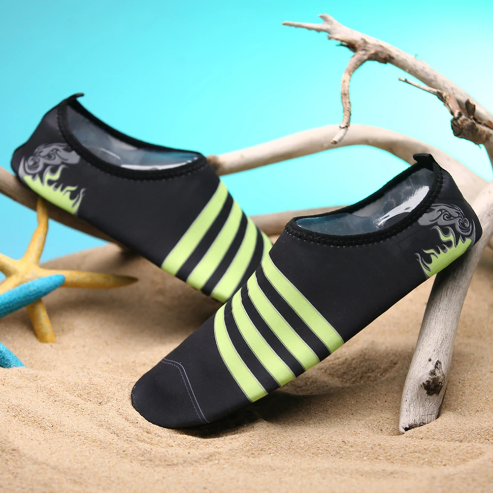 Для мужчин и женщин спортивные мягкие кожаные летние ультралегкие для бассейна