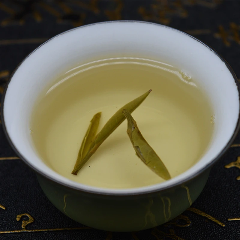 Новый чай Baihao Yinzhen целый белый Подарочная коробка антивозрастной качественный
