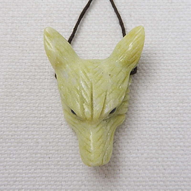 

Handmade Wolf Head Natural Stone Serpentine Gemstone Carved Animal Pendant Bead 33x25x11mm 8.3g Fashion Necklace Accessories