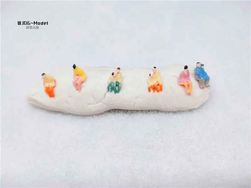 100 шт. 1/150 все пассажиры сидят пропорциональная модель из АБС пластика миниатюрного ландшафта архитектурного проектирования поезда.