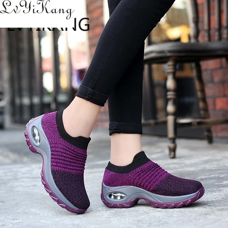 Женские кроссовки без шнуровки черные дышащие сетчатые кроссовки-носки на