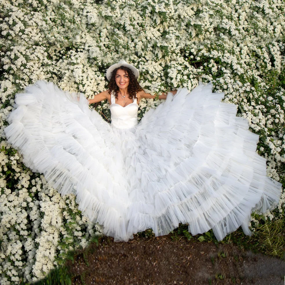 

White Wedding Skirt High-Waisted Skirt Lush Fluffy Ball Gown Skirts Female Clothing Long Tulle Skirt Vintage Long Wedding Skirts
