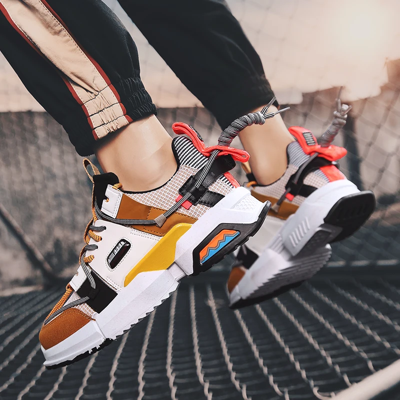 Мужские кроссовки легкие сникерсы из дышащего материала с сеточкой и шнуровкой