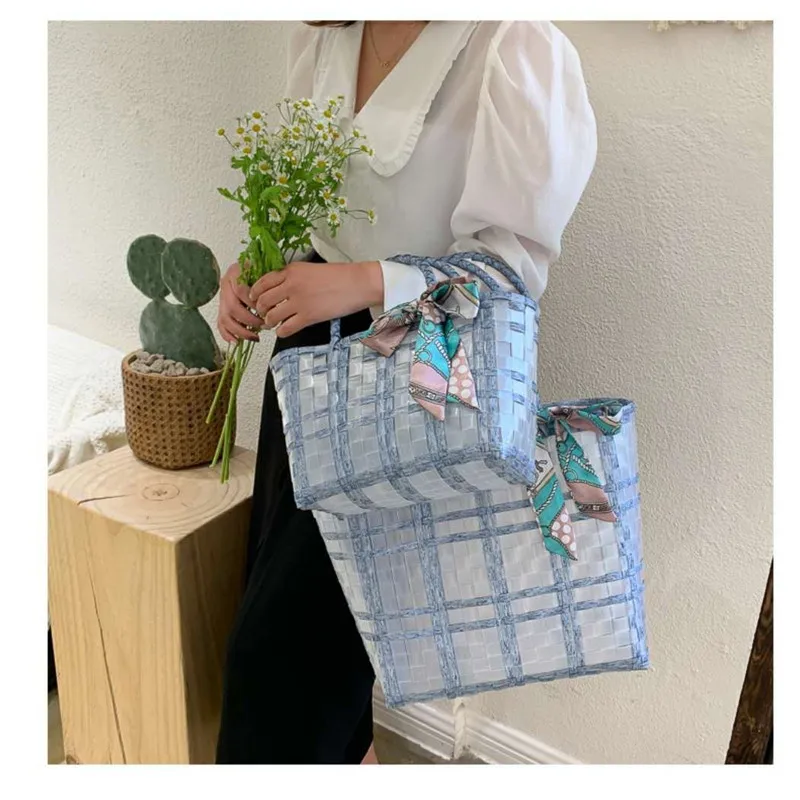 

New hand-woven shopping basket shopping basket portable picnic basket dog bag