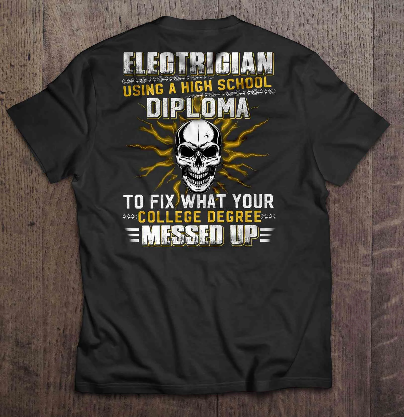Мужская футболка электрик с использованием диплома средней школы чтобы