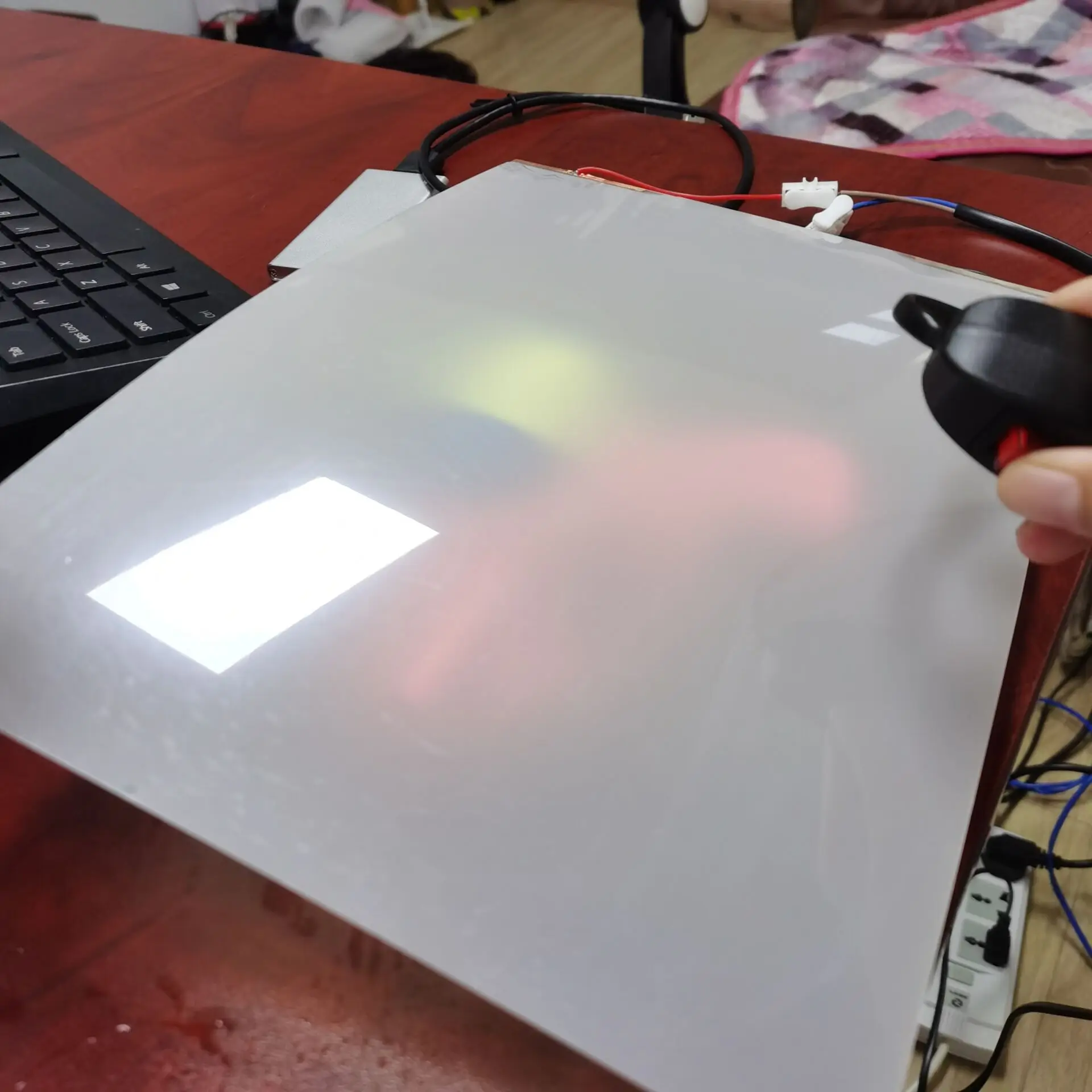 DfLabs PDLC Переключаемый образец смарт-пленки составляет около 21 см * 15 или 8 "* 5"