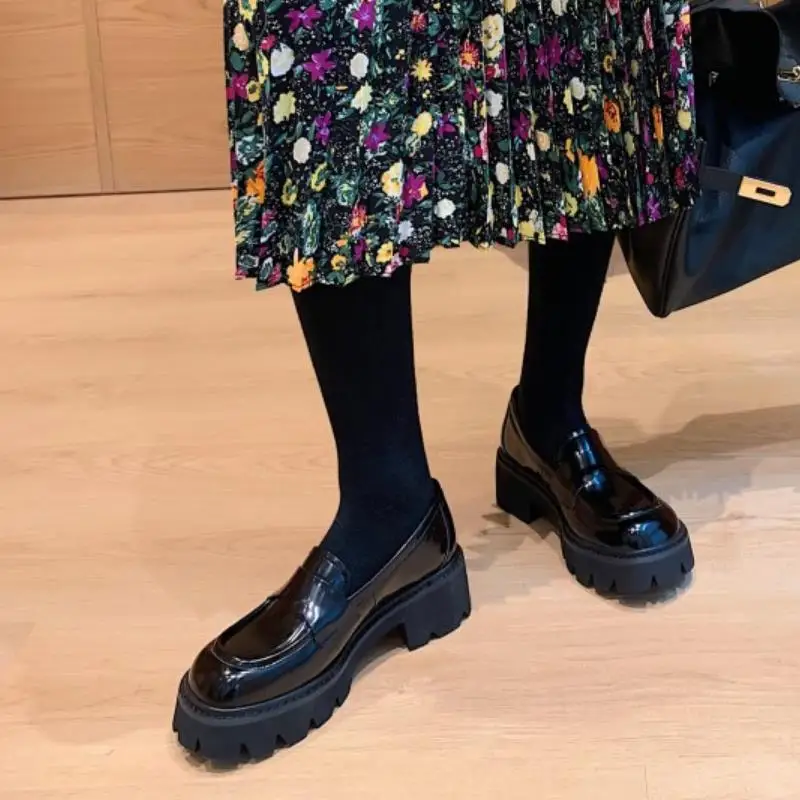 

Rizabina New Women Pumps Real Leather Thick Bottom Round Toe Women Shoes Fashion Comfortable Women Footwear Size 34-39