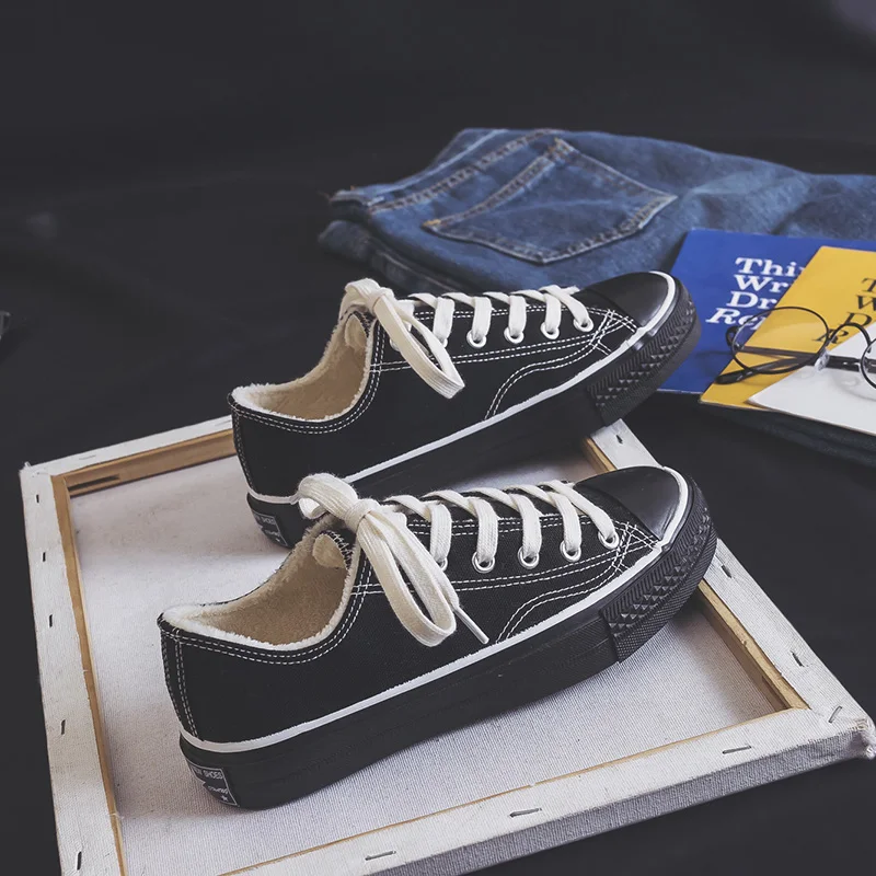 

New Black Women Sneakers Autumn Winter Warm Fur Causal Flat Plush Shoes Lace Up Canvas Shoes Tenis Feminino Platform W26-45