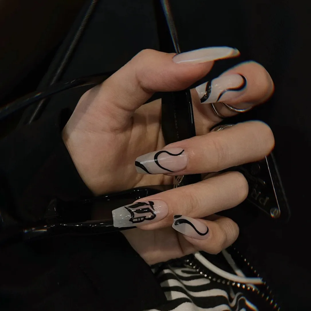 

24Pcs Black Fake Nail Wave Short Ballerina Full Cover False Nails Ballerina Detachable with Glue Coffin Stick on Nails Tips