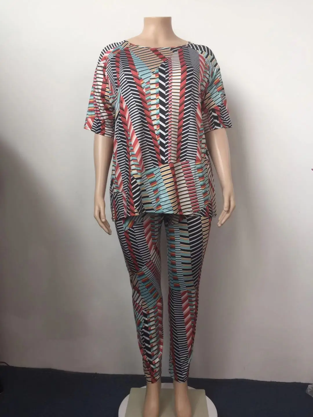 Рисунок 4 - Женская одежда Xl-5Xl