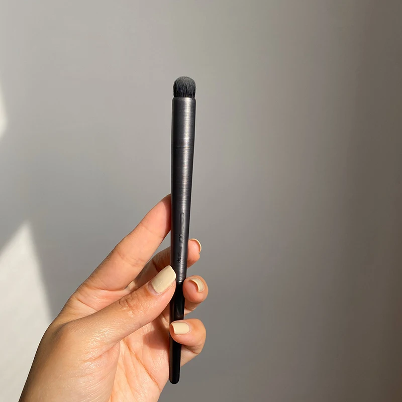 

Кисти для макияжа, многофункциональная кисть для консилера, кисть для губ, кисть для размазывания, кисть для консилера, кисть для теней, инст...