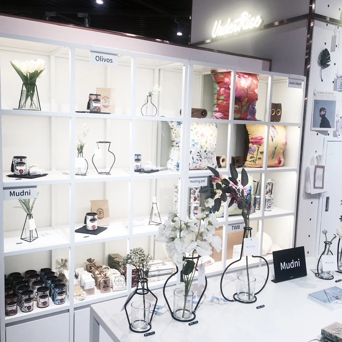 Домашние вечерние украшения Ваза абстрактные черные линии Минималистичная