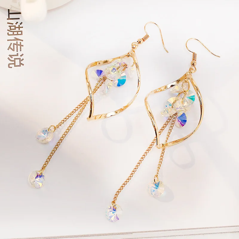 Темперамент Длинная подвеска с кисточкой и кристаллами серьги женские корейские