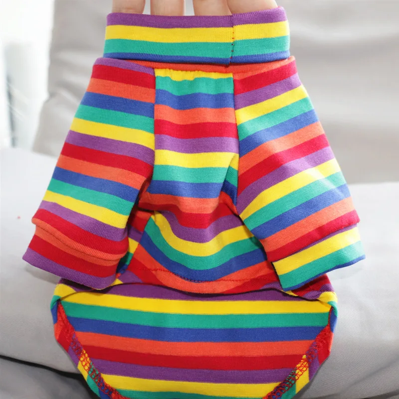 Щенок Костюм в радужную полоску Одежда для собак с кружевным воротом украшенным