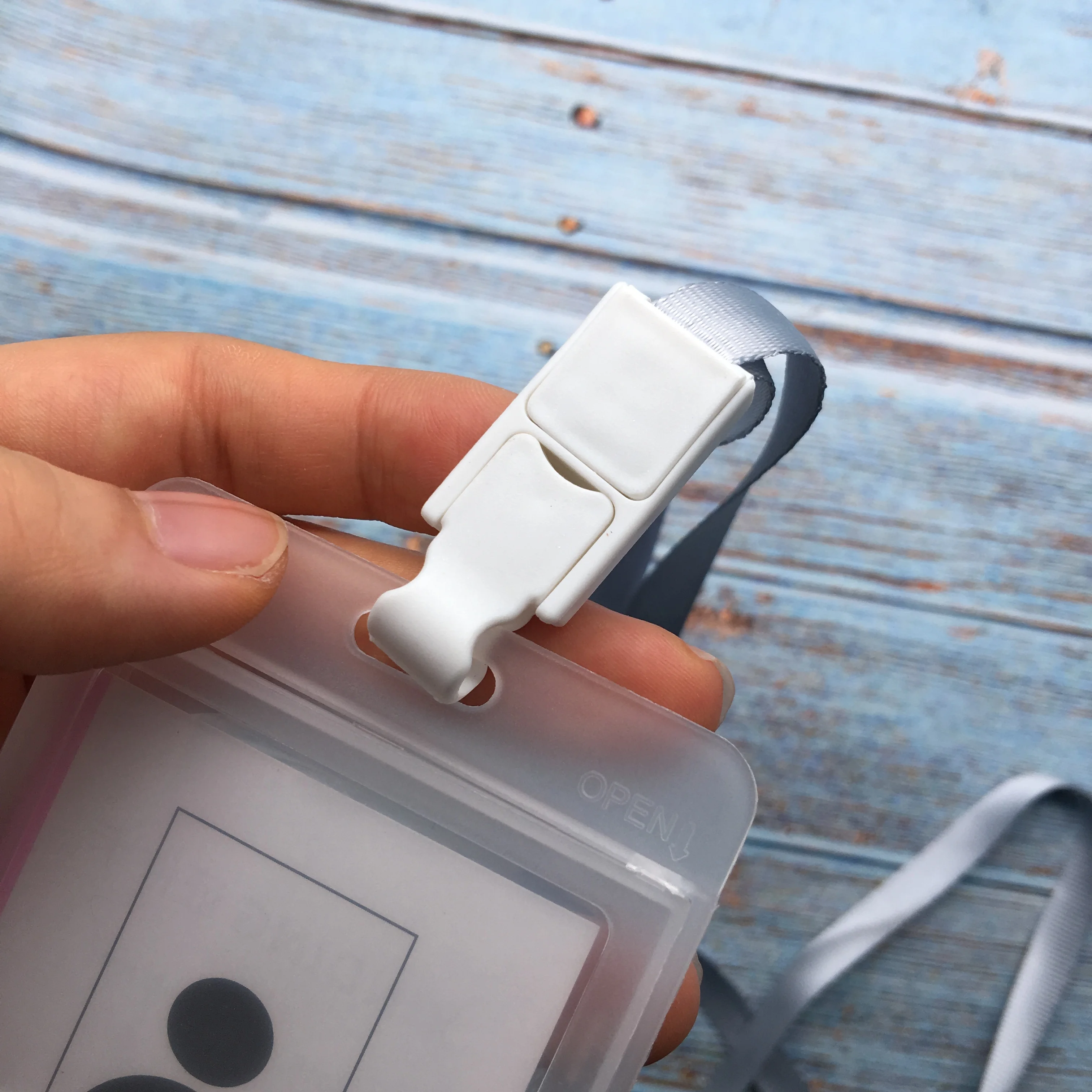 Рабочий товар Пластиковая Обложка для удостоверения личности личности|Бейджи и