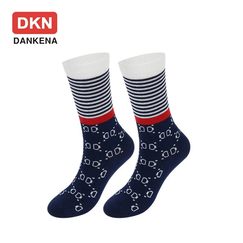 Новинка, полосатые носки с буквами D для женщин в Европе и США, чулочно-носочные изделия для INS, Ретро стиль, уличная мода, пара носков Femal Lady - Цвет: BLUE