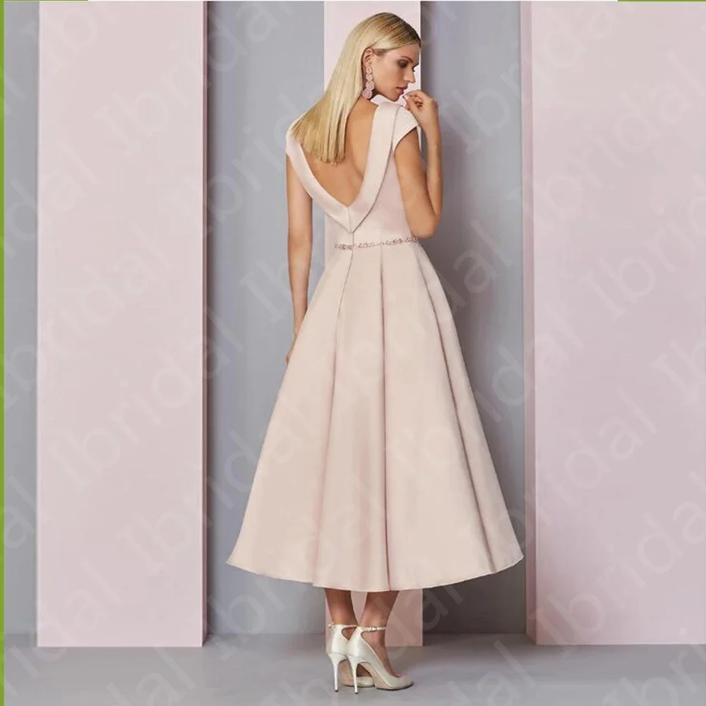 Румяное платье для матери невесты классическое с круглым вырезом и коротким