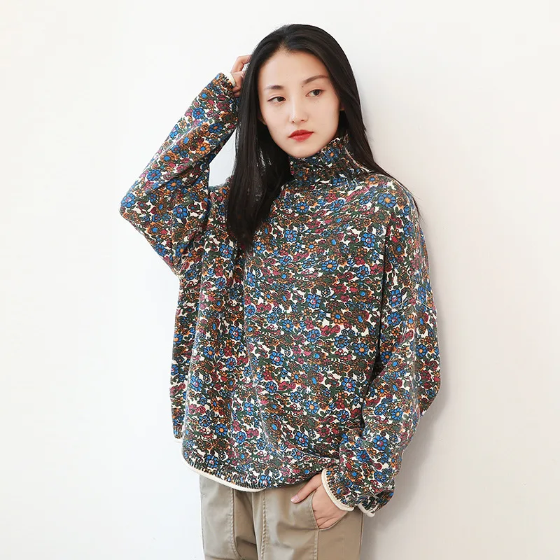 Свитер женский трикотажный с высоким воротником и длинным рукавом Осень-зима 2019 |