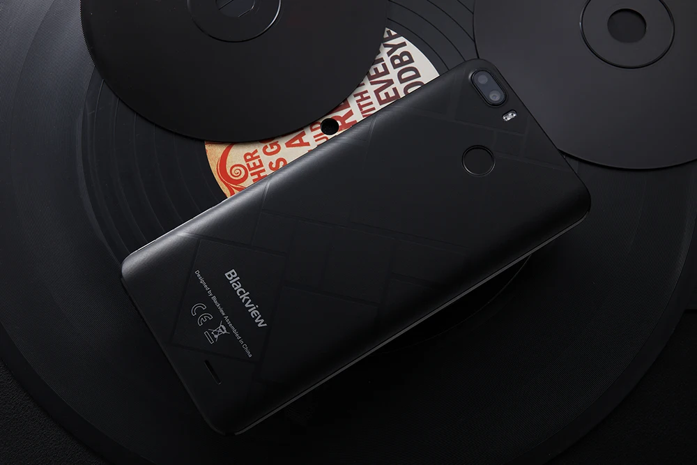 Blackview S6 мобильный телефон 4180 мАч 5,7 дюймов HD+ Sceen мобильный телефон 2 Гб+ 16 Гб четырехъядерный Android 7,0 двойная задняя камера смартфон