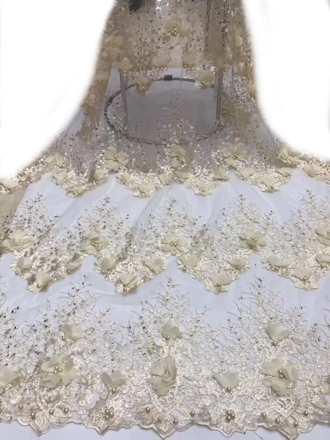 Элегантные 3D цветы кружево вышитые бисером французское Сетчатое камни высокого