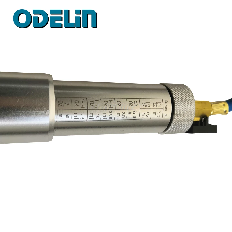 

A/C Oil Dye Injector R134A 2 OZ Hand Turn Pump Oil Injection Car Oil Coolant Filler Tube Tool 1/4 SAE