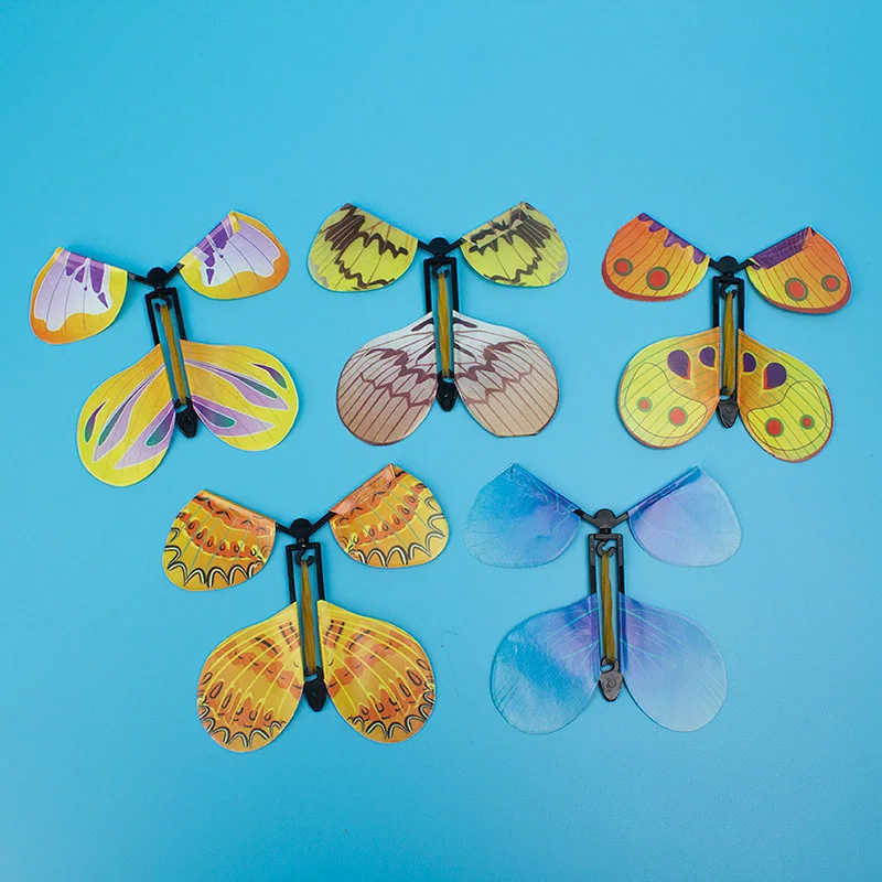 Романтическая порода сюрпризов маленькие игрушки разложите Летающий магический