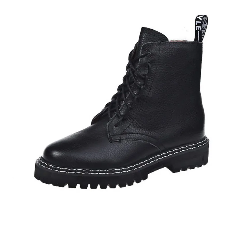 Зимние ботинки женские черные теплые средней высоты на шнуровке и молнии в