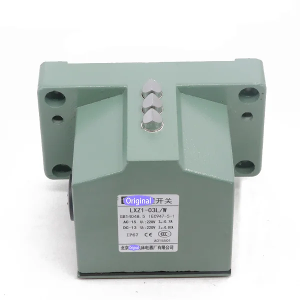 

LXZ1-03L / W LXZ1-03L / N Spot Photo, 1-Year Warranty