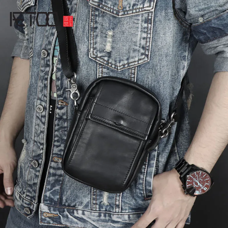 AETOO Men's simple messenger bag, retro close-fitting waist bag, top layer cowhide trendy shoulder bag