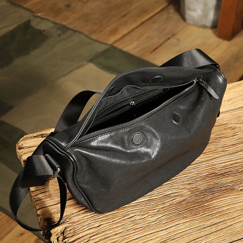 Fashion designer natural real cowhide men's largecapacity messenger bag ladies casual allmatch shoulder bag neutral dumpling bag