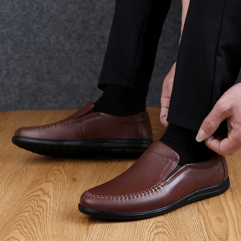 

Дышащие кроссовки, новая обувь, повседневные лоферы, мужские, хит продаж, черные, для бега, 2020, мужские, летние, мужские, повседневные, кожаные...