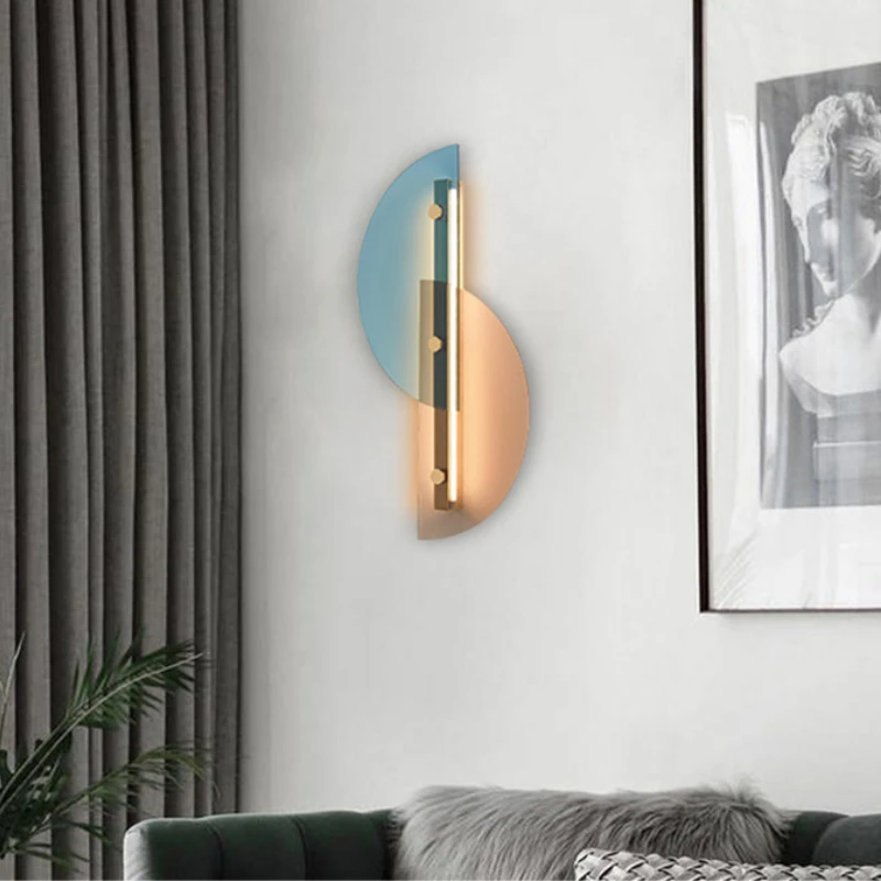 Пост Модерн Стекло Цвет настенный светильник дизайнерская модель бра Гостиная