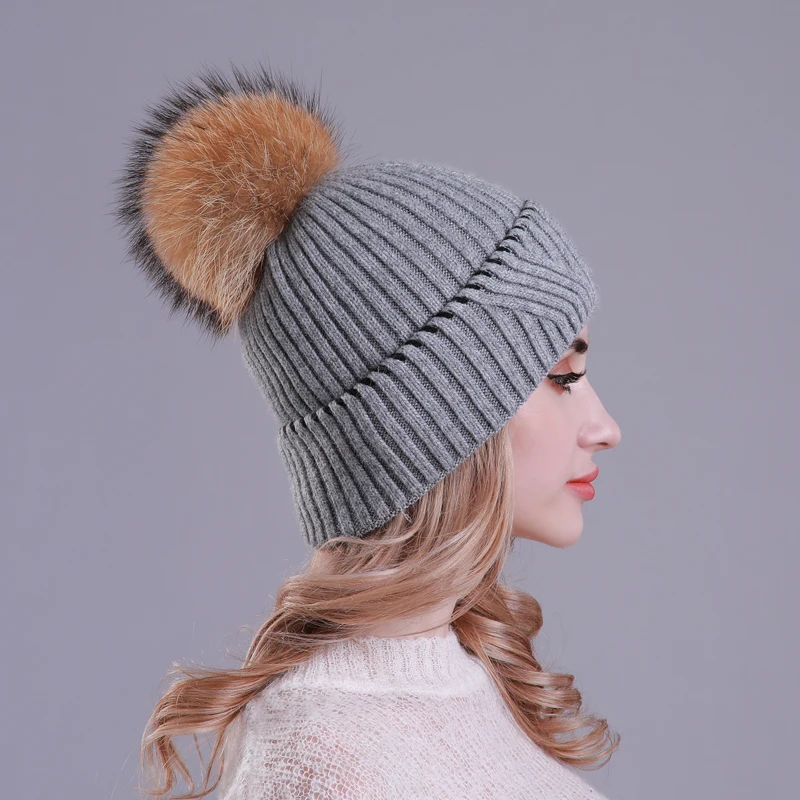 Женские шерстяные шапки с подошвой зимние теплые трикотажные настоящим помпон