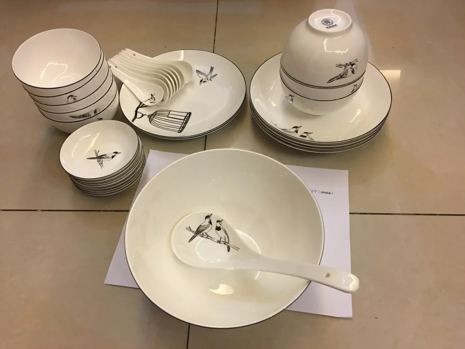 

Houhai Guci Tableware Suit Dinnerware Set Set Creative Ceramics Tableware 32 Pieces of Combined Household